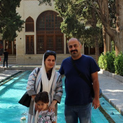 A_Nassirian's profile picture. دانش آموز دیروز،تجربه گر فردا