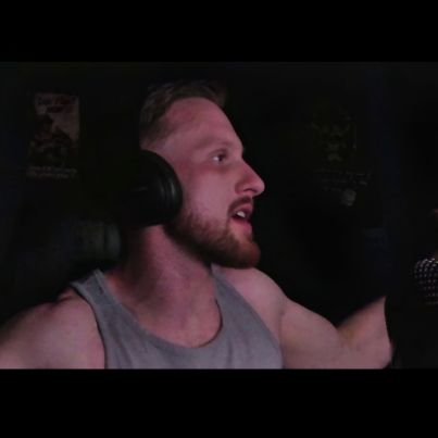 JTSteelflex's profile picture. Probably schizophrenic idk man 🇺🇲🇩🇪 https://t.co/nA7PsoOgNZ