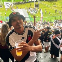 ale✠ (@pereiracrvg_) 's Twitter Profile