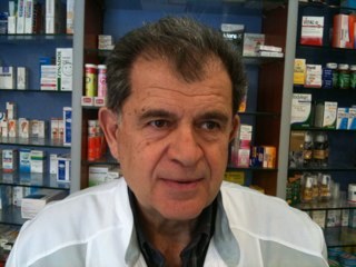 lambros33's profile picture. 