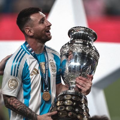 BadshaS65978094's profile picture. covering all sports news all-over the world 🌍