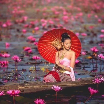 HitoshiTanaka17's profile picture. Calm and composed