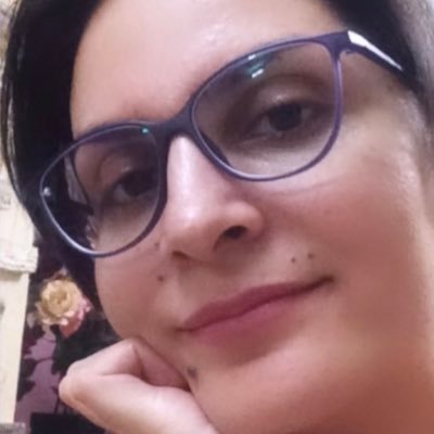I am a university lecturer in mycology and plant pathology