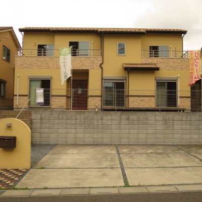 intercontiyk's profile picture. お客様が求めていない熱心な営業や長時間の商談は一切行いません。
高品質で値頃感のある新築感覚のリフォーム済みリノベーション住宅を御提供します。
弊社売主ですので諸経費含む総額で必ず最安値でご購入できます。 
埼玉県全域群馬県全域栃木県南部をエリアとしております。中古住宅・マンションの買取もやっております。🇯🇵