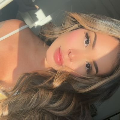 katehobbs00's profile picture. Only things you do can make me go mad at myself Sweet love ❤️