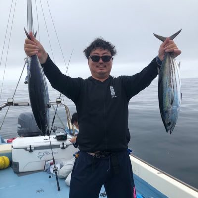 おそらく日本のIT業界では最重量・最高体脂肪率でのバク宙成功者(93kg/40%)です。 もっと不健康な身体でバク宙できる方は連絡してこなくていいので痩せてください。平日はScalaエンジニア、週末は釣り人。発言は個人の見解で所属組織を代表するものではありません。