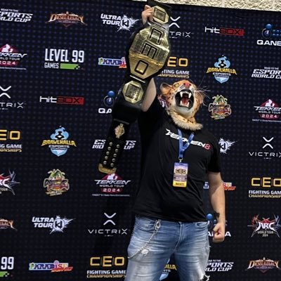 MacheteHernand1's profile picture. Tekken player extraordinaire with the epic Hair! Desperados crew