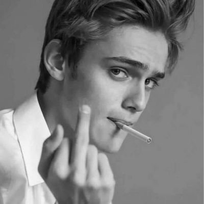 amad57763122793's profile picture. 