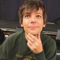 ℓσυιѕ' αℓℓ αℓσηg ×͜× ›››› (@sz_em08) 's Twitter Profile