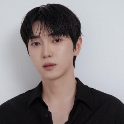 Content account for our leader Love! #러브 #OnlyOneOf #온리원오브