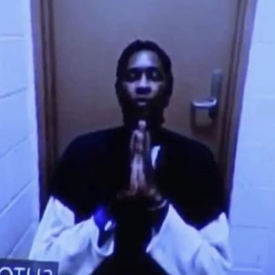 miigueltancredo's profile picture. 🤯