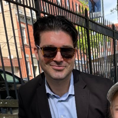 Hi. I’m Mia’s dad & I Sell/Lease Commercial Real Estate in NYC.