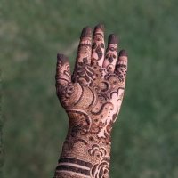 Dr(ira (@cheenzulaikha) 's Twitter Profile