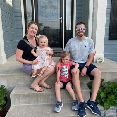 Dnewman513's profile picture. Geologist. Father. Support Royals, SKC, NUFC, USMNT, Chiefs, Bearcats.