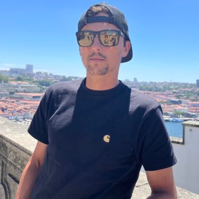 Fabluckylost's profile picture. 