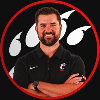 Zach Grant (@zachgrantuc) 's Twitter Profile Photo Zach Grant (@zachgrantuc) 's Twitter Profile Photo