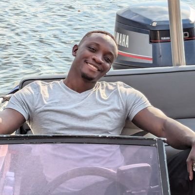 AzwelM's profile picture. MSc.CS - Software Eng 🤖🎮💻