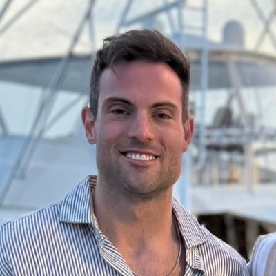 Online Fat Loss Coach | Instagram: @cartergood | Here's how I can help you lose 10-30 pounds in the next 16 weeks (link below 👇)