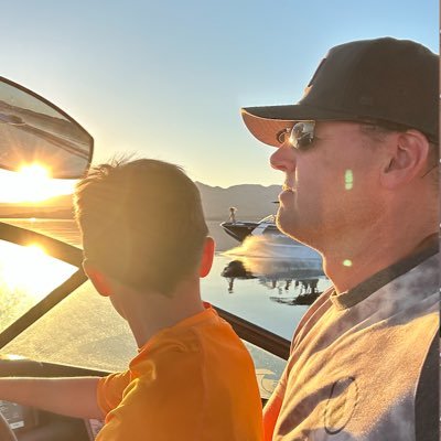 Waterskiing, boating, surfing basketball playing father of four who loves helping people create wealth and Lock in their Lifestyle.