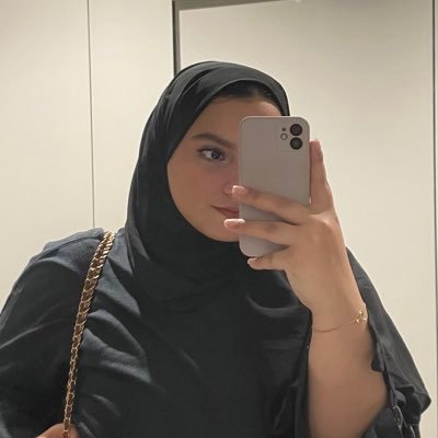 in my twenties! | 🇪🇬🇸🇦 | digital media student in 💻@FCM_UJ | I think I am writer🤔 |بحاول أكون إنسانة جيدة✨ | personal account