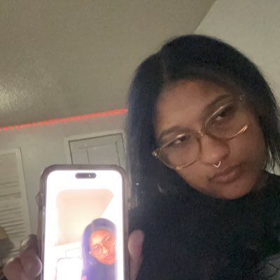 AyannaAguilar8's profile picture. 