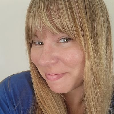 MG horror and fantasy writer / YA fantasy writer
2023 #WriteMentor Mentee / 2022 #PitcheMe finalist / #MGHub / #YAHub / #SCBWI member