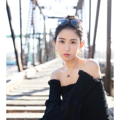 From Taiwan, immigrated to Florida, USA. Travel, run, do yoga, own a beauty shop. 🚫Pornographic, forwarding does not mean approval.