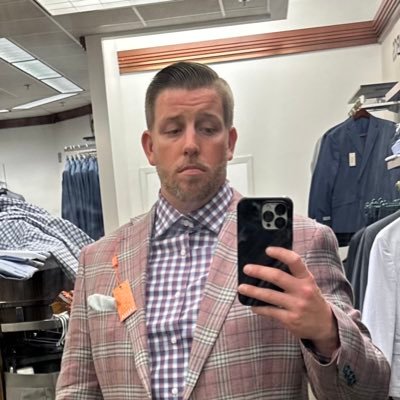 leanwill17's profile picture. Real Person. not a bot