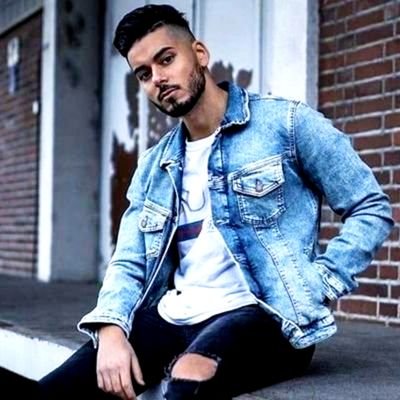 ErenAvciGS's profile picture. ᴀꜰʏᴏɴ • ɢʀᴀꜰɪᴋ ᴠᴇ ᴅɪᴊɪᴛᴀʟ ᴛᴀꜱᴀʀɪᴍ🎓  |  💛🧡❤🖤🦁