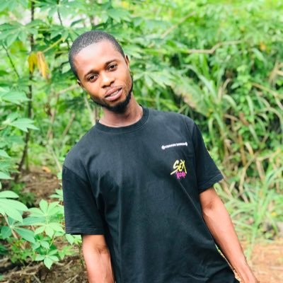 ArhinWilli77560's profile picture. 