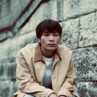 鹿児島出身。クワガタ好きの俳優です。基本的にダメ人間です。 芝居とオオクワガタ採集がライフワークです。 土ドラ「浅草ラスボスおばあちゃん」ヤングマン https://t.co/rotaKFABt4