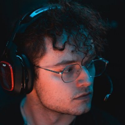BSBA Graduate | https://t.co/OjGaLFbYLw Code: Noysii @ScufGaming | #BCB 🌹|