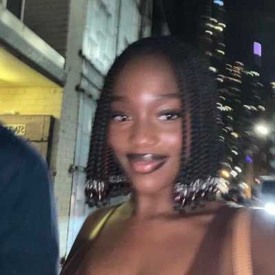 tvalzzzzz's profile picture. I myself am the sun!