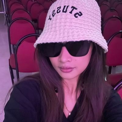 Yelngpinas's profile picture. 8