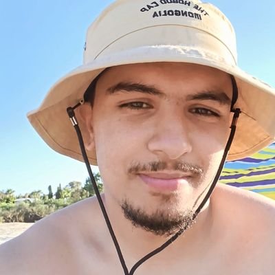 salahraggume's profile picture. Ecom Hustler
CryptoCurrency Hunter