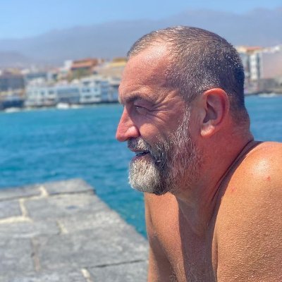 SrgBear's profile picture. Nothing