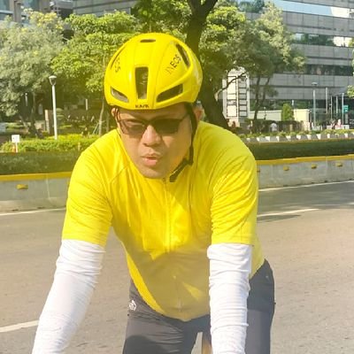 Suka Politik dan Ekonomi tapi ngga suka di Hukum....