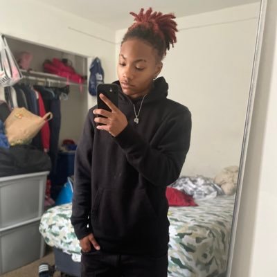 brokeboi921's profile picture. 🏳️‍🌈.
