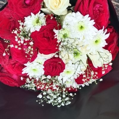 vickywakarindi's profile picture. Love surprises life throws my way...