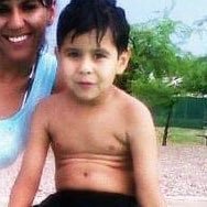 Danielfloress07's profile picture. 