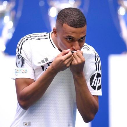 REAL MADRID 🛑//@realmadrid Fan account
PLS FOLLOW UP😔