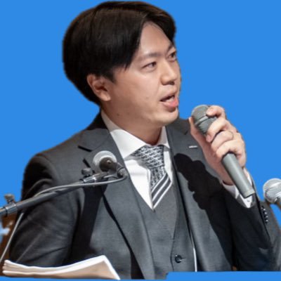 SES/ 自社/受託/SI会社の部長|社員番号No.1|現40名の自社エンジニアのキャリア相談担当|キャリアに役立つ情報を発信|社内の事も呟きます|ボードゲーム好き|休日はカフェで読書|超透明な給与制度(単価、基準社内に全公開)|「会社のためにエンジニアが存在する」ではなく「エンジニアのために会社が存在する」