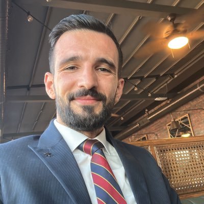 Uzm. Rehberlik ve Psikolojik Danışman Siverek Belediyesi Gençlik Meclis Başkanı.