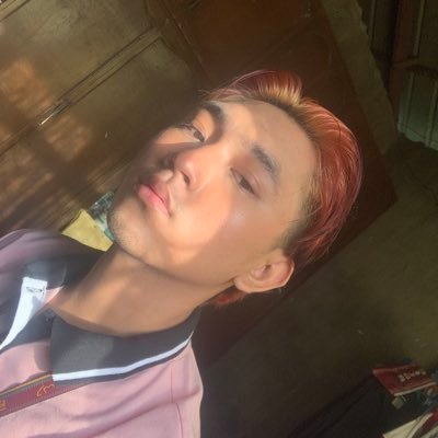 defonotkram's profile picture. 