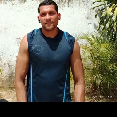 carlos_mariotti's profile picture.