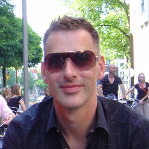 henkhaaima's profile picture. Creative Director | Digital Designer | Educator - Excited about the emerging multipolar world order. Marching towards global liberation from the US hegemony🤩