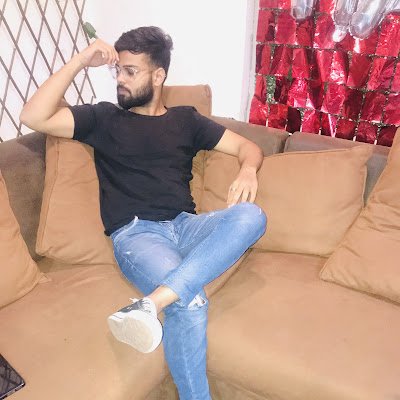 AtifKhan_45's profile picture. "Frontend Developer | Crafting responsive web experiences | Exploring design & backend | Tech enthusiast 🚀
 #JavaScript #React #CSS #Frontend #Backend #Webdev