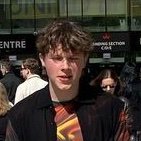 loulousps99's profile picture. Certified lawyer | I play Roblox whit my love | 🫶-@Shsadow322103