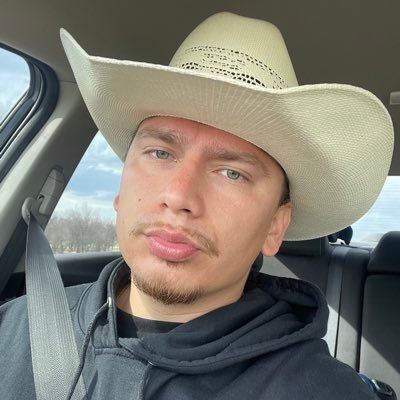 Lakota Wicasa living on a rez. cashapp-$millyrockwak