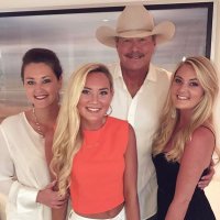 DANNI GRACE JACKSON (@_dannigrace) 's Twitter Profile